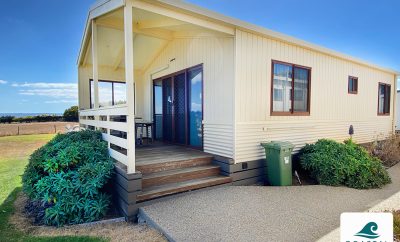 Cabin Addy – Omaru Farm Stay – Spectacular Ocean Views